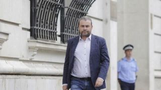 Noi detalii &icirc;n cazul lui Darius V&acirc;lcov: Fostul consilier al lui Dăncilă scapă de controlul judiciar