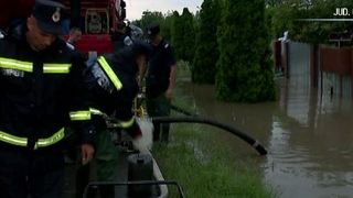 VIDEO | Vijeliile au măturat zeci de localități. Canciula revine