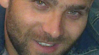 Un t&acirc;năr s-a sinucis cu buzunarele pline cu bani. Motivul incredibil pentru care şi-a pus capăt zilelor