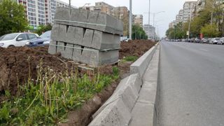 VIDEO| "Borduriada" a trecut la alt nivel. &Icirc;n Capitală au apărut bordurile XXL