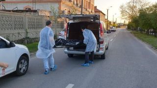 Șocant! Criminal în libertate, după ce a înjunghiat mortal un bărbat şi a rănit-o grav pe soţia acestuia