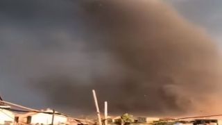 O tornadă uriașă a făcut prăpăd. 6 oameni și-au pierdut viața, iar alți 120 au fost răniți