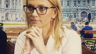 Alina Gorghiu a strâns peste 200.000 de euro din petrecerile de botez! Politicianul le-a deschis copiilor conturi în bancă!