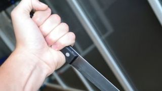 Doi adolescenţi, la spital după ce au fost înjunghiaţi, la Prejmer! Un agresor a fost reţinut