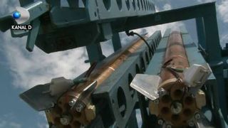 VIDEO | Cine luptă cu grindina &icirc;n Rom&acirc;nia. Sute de rachete au fost deja lansate