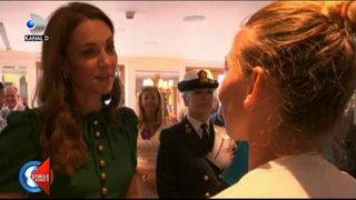 VIDEO | Simona Halep, felicitată pentru victoria de la Wimbledon de Ducesa de Cambridge, Kate Middleton