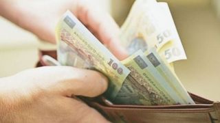 Se pune taxă pe toate pensiile mai mari de 10 000 de lei