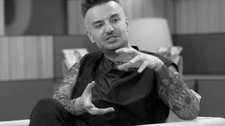 Cum arată astăzi locul în care și-a pierdut viața Răzvan Ciobanu! A apărut un altar în amintirea creatorului de modă VIDEO EXCLUSIV