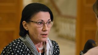 Andronescu: Cei care intră sub media 5 în liceu sunt candidaţi siguri la nepromovarea examenului de bacalaureat