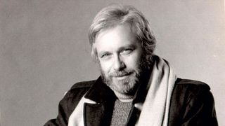 A murit scriitorul, actorul şi regizorul italian Luciano De Crescenzo