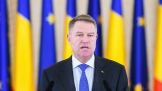 Noii miniştri au depus jurăm&acirc;ntul &icirc;n cadrul unei ceremonii foarte scurte