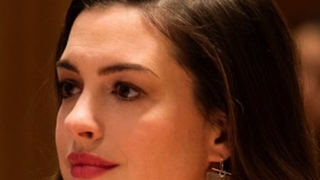 Actriţa Anne Hathaway este &icirc;nsărcinată cu al doilea copil