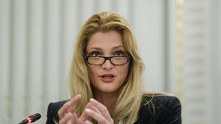 Ramona Mănescu: Sunt prima femeie ministru al Afacerilor Externe în România, vin după nume foarte grele