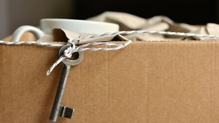 De câți bani ai nevoie dacă vrei sa te muți din țară