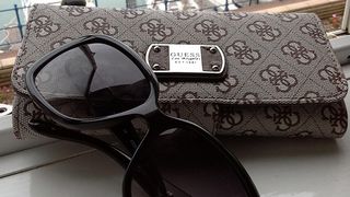 Trenduri 2019 - ochelari de soare Guess