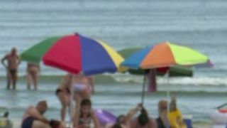 VIDEO | S-a ieftinit luxul la mare!