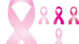 Progres &icirc;n lumea medicală. Cancerul la s&acirc;n poate fi depistat cu 10 luni &icirc;nainte doar printr-un test de s&acirc;nge