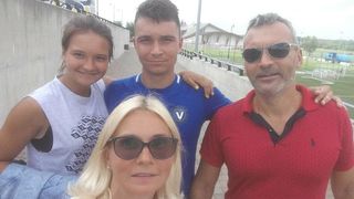 Copiii Ruxandrei Dragomir fac sport de mare performanță! Băiatul Filip joacă fotbal la Viitorul lui Hagi, fata Diana practică tenisul la nivel înalt FOTO