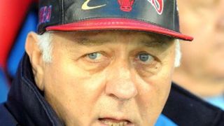 Fostul antrenor Florin Halagian a murit la v&acirc;rsta de 80 de ani