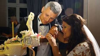 Prezentatoarea tv Oana Stancu și-a revăzut socrul la centenarul Jiului Petroșani FOTO