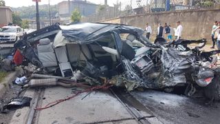  Un mire din Reșița, accident teribil &icirc;n timp ce se &icirc;ndrepta spre petrecerea de nuntă