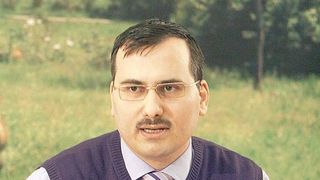 Bogdan Drăghici, preşedintele Asociaţiei TATA, acuzat că şi-a abuzat fetiţa de 10 ani