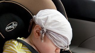 Un bărbat din Baia Mare și-a dat viața pentru a o salva de la moarte pe fiica sa de doar câteva luni