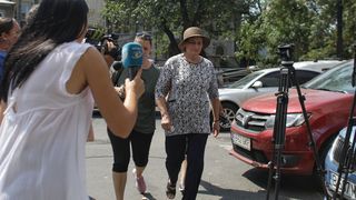 Incidente la DIICOT! Băieții lui Gheorghe Dincă au agresat jurnaliștii