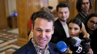  Robert Negoiţă cere demisia premierului: &bdquo;Viorica Vasilica, acasă!&rdquo;