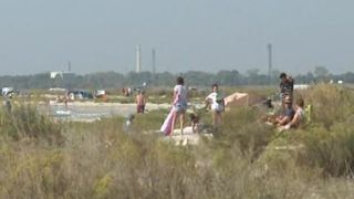 VIDEO | Turiștii iresponsabili, ținta autorit&atilde;ților pe plajele de la Vadu