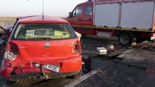 VIDEO | Tată și fiica lui de trei ani, uciși într-un accident teribil. Un alt șofer a murit pe loc