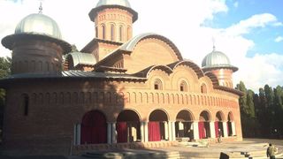 Rămășițele Reginei Elena vor fi aduse la Curtea de Argeș