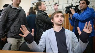 Blogger rus, condamnat la 5 ani de &icirc;nchisoare din cauza unui mesaj instigator la violenţă