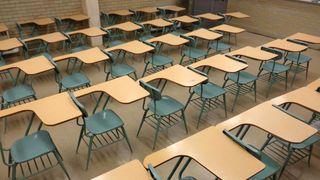 Prima zi de școală dă bătăi părinților angajați. Trei din zece angajatori le acordă liber fără nicio problemă