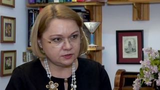 Cazul fetei lovite și umilite , analizat de un psiholog