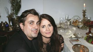 &rdquo;Văduvul&rdquo; Mădălinei Manole a pus afacerea &rdquo;pe butuci&rdquo;! Petru Mircea, zero pe linie cu firma de sunet!