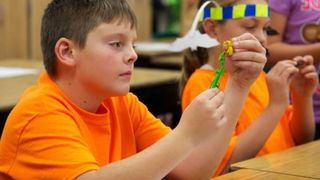 Bursele elevilor rom&acirc;ni răm&acirc;n neschimbate- Ce anunță Ministerul Educației