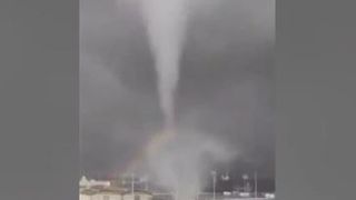 VIDEO | Imagini incredibile cu tornada din Barcelona