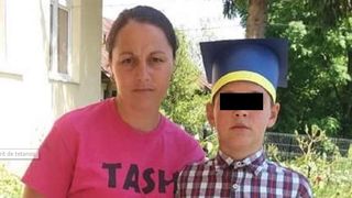 Tragedie într-o familie din Suceava. Un copil a murit după ce s-a înțepat într-un cui. Mama sa l-a dus la spital însă medicii l-au lăsat să plece acasă