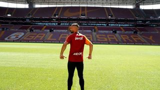 Care este jucătorul român plătit cel mai bine. Află cât câștigă sportivul