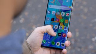 Anunț foarte important pentru toți românii care folosesc telefoane mobile