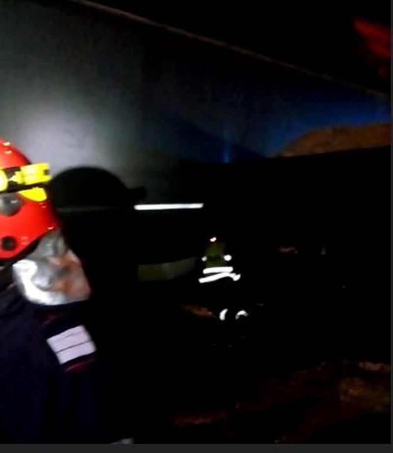 Accident la locul de muncă. Un muncitor cu capul zdrobit de un vagon