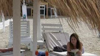 VIDEO | Plaja din Mamaia unde șezlongurile sunt gratuite