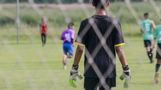 Povestea cutremurătoare a fotbalistului care s-a sinucis din iubire