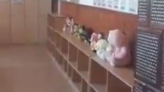 Școala de la Clejani reabilitată după dezastrul provocat de cei 3 copii. Elevii din nou la cursuri de azi