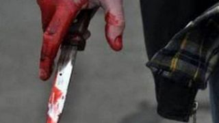 Râzbunare sângeroasă în stradă. Băiat înjunghiat și lăsat să moară