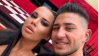 Andra de la Puterea Dragostei, scene seducătoare cu un bărbat