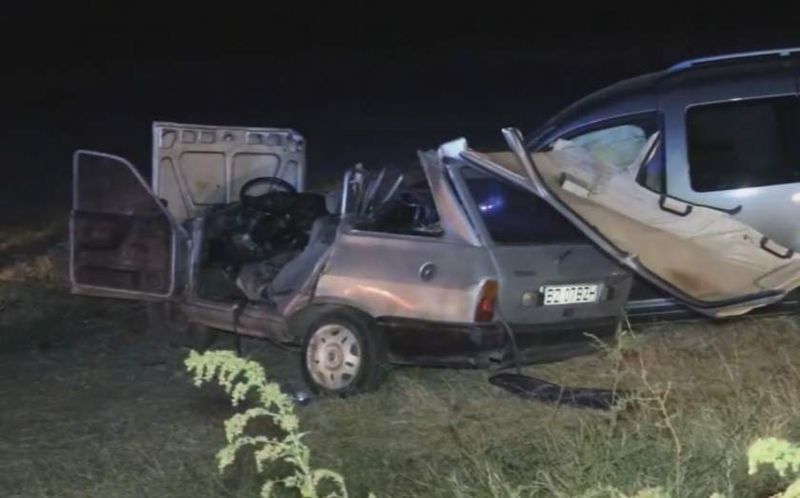 O tânără de 23 de ani și un șofer de 73 de ani au murit într-un accident teribil, la Buzău