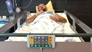 VIDEO | Cătălin Botezatu, primele declarații după operația &icirc;n urma căreia a scăpat de o tumoră rară