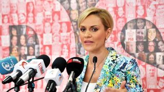 Ce se va &icirc;nt&acirc;mpla cu căldura din apartamentele bucureștenilor. Firea face anunțul
